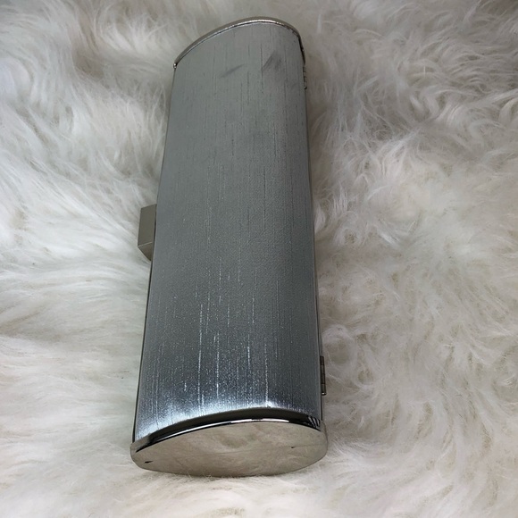 Cute Silver Evening Clutch - Picture 2 of 3